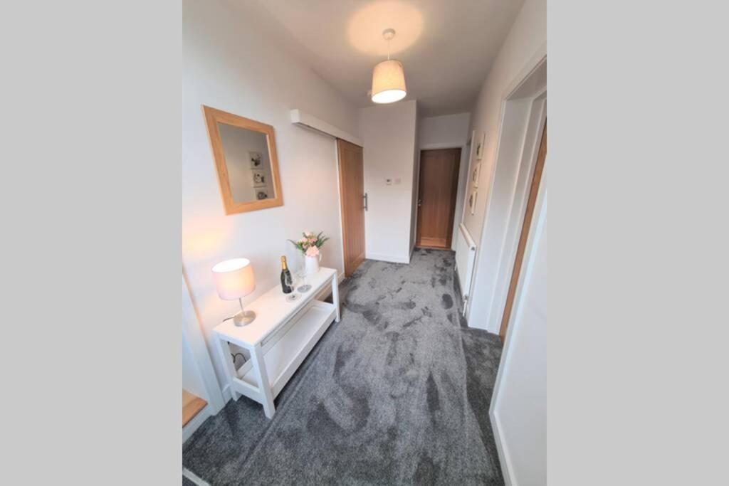 Beautiful Seaside Apartment With Parking Ventnor Esterno foto